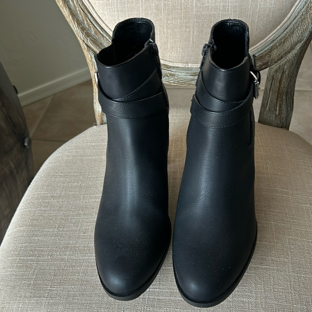 Style & Co Black Boots (NWOT) - Picture 2 of 9